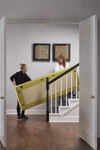 12_Stairway_carrying base up stairs_Model1